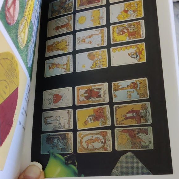 Tarot Cards and Book - Picture 8 of 9